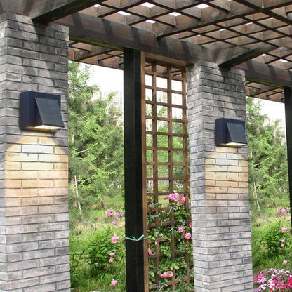 Luminária Área Externa Preta em Alumínio 5W