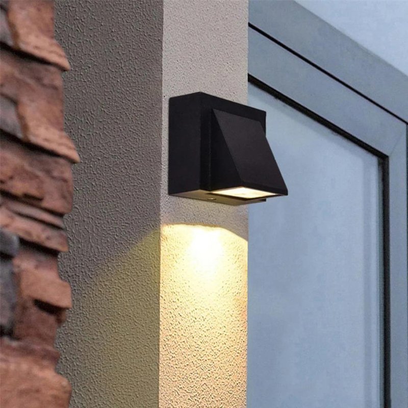 Luminária Área Externa Preta em Alumínio 5W