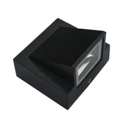 Luminária Área Externa Preta em Alumínio 5W