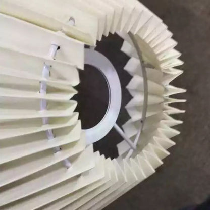 Luminária de Chão Articulável com Cúpula Plissada