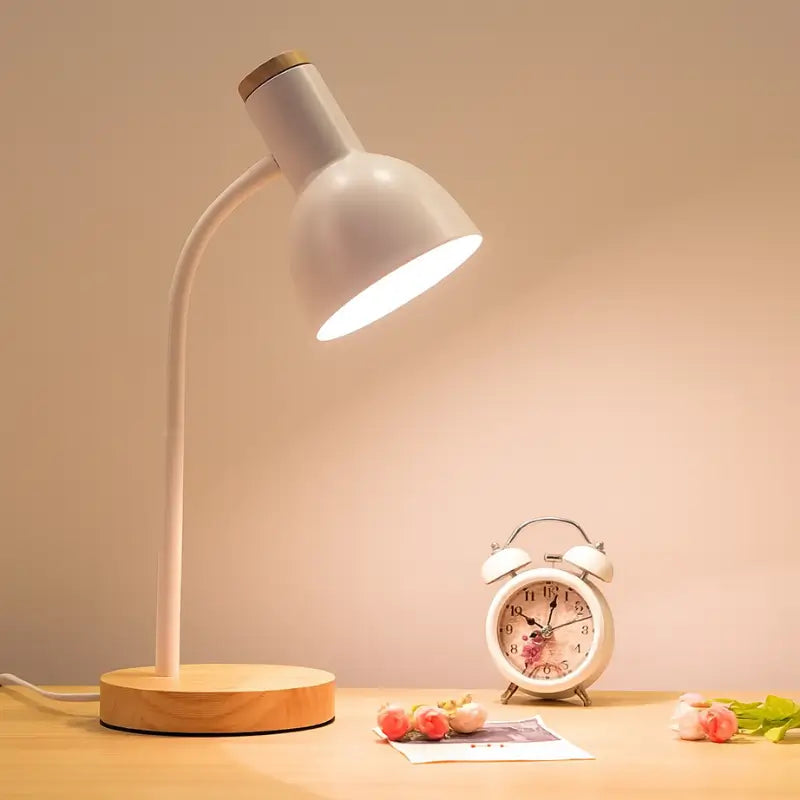 Luminária de Mesa Articulada Flexível