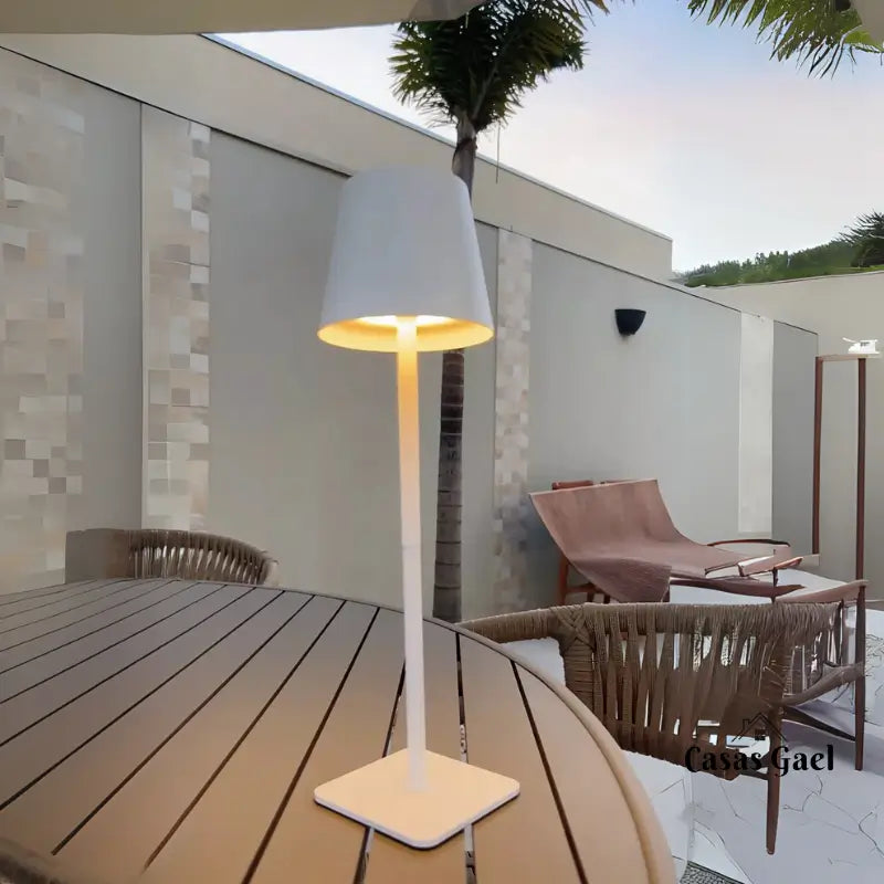 Luminária de Mesa Sem Fio Decorativa Dimerizável