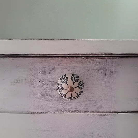 Puxador de Armário e Gavetas Delicatto