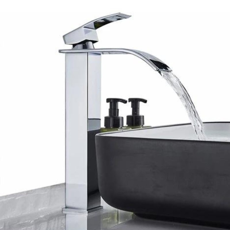 Torneira Cascata Monocomando - Sofia